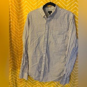J. Crew Long Sleeve Seersucker Button Down Size Medium Tall